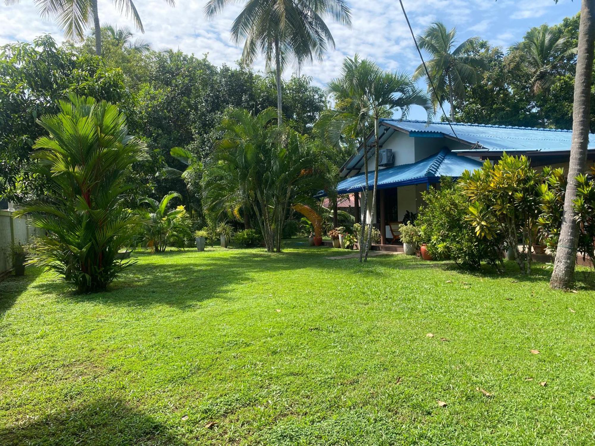 See Turtle Villa Tangalle Exterior photo