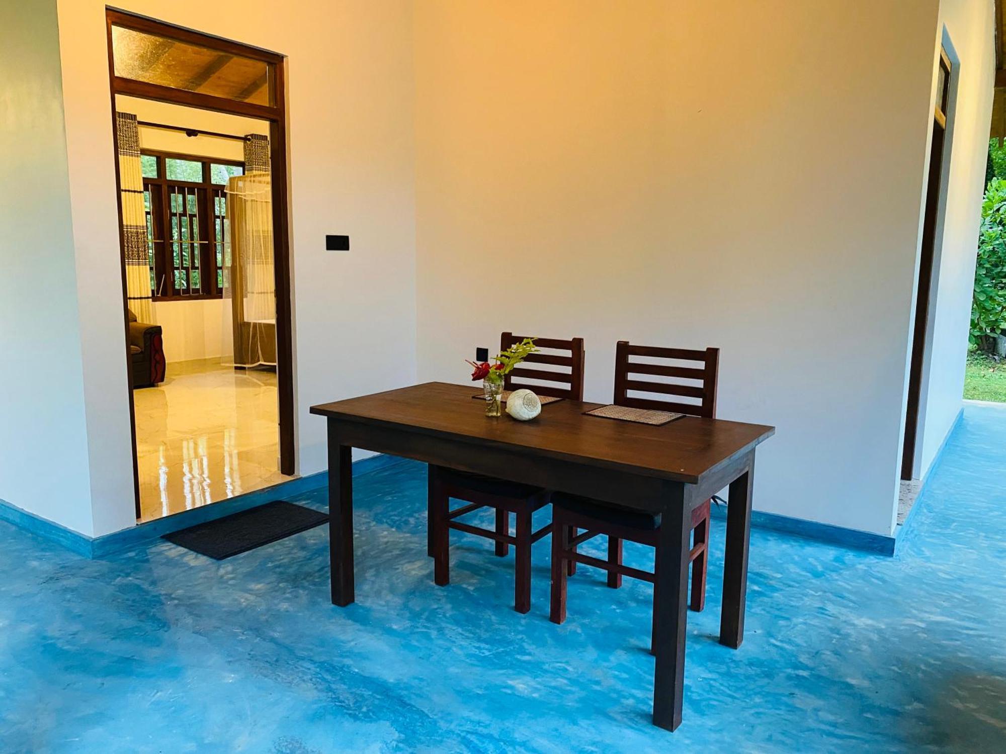 See Turtle Villa Tangalle Exterior photo