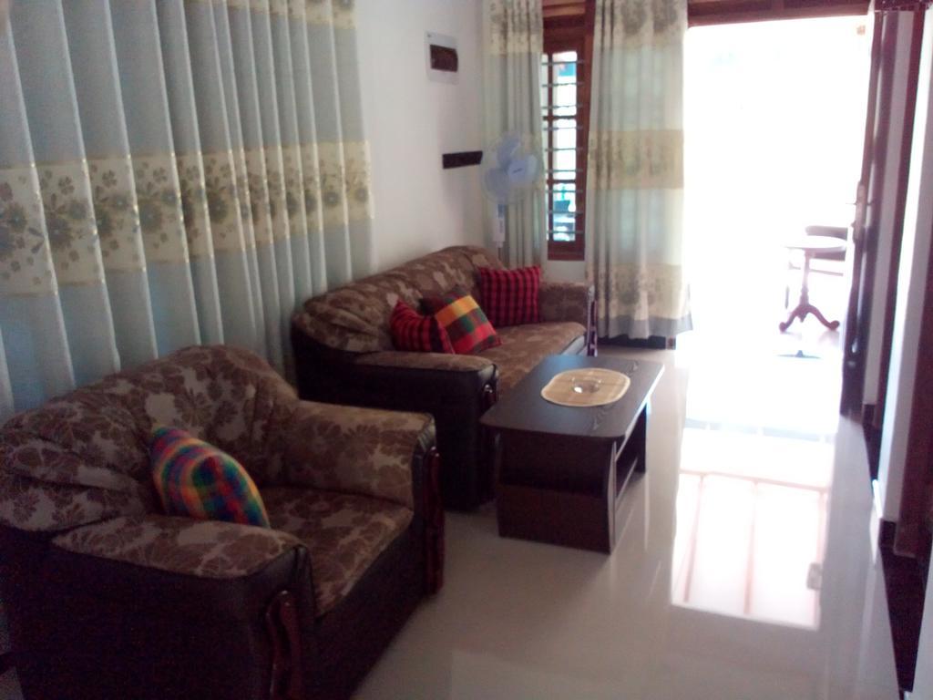 See Turtle Villa Tangalle Exterior photo